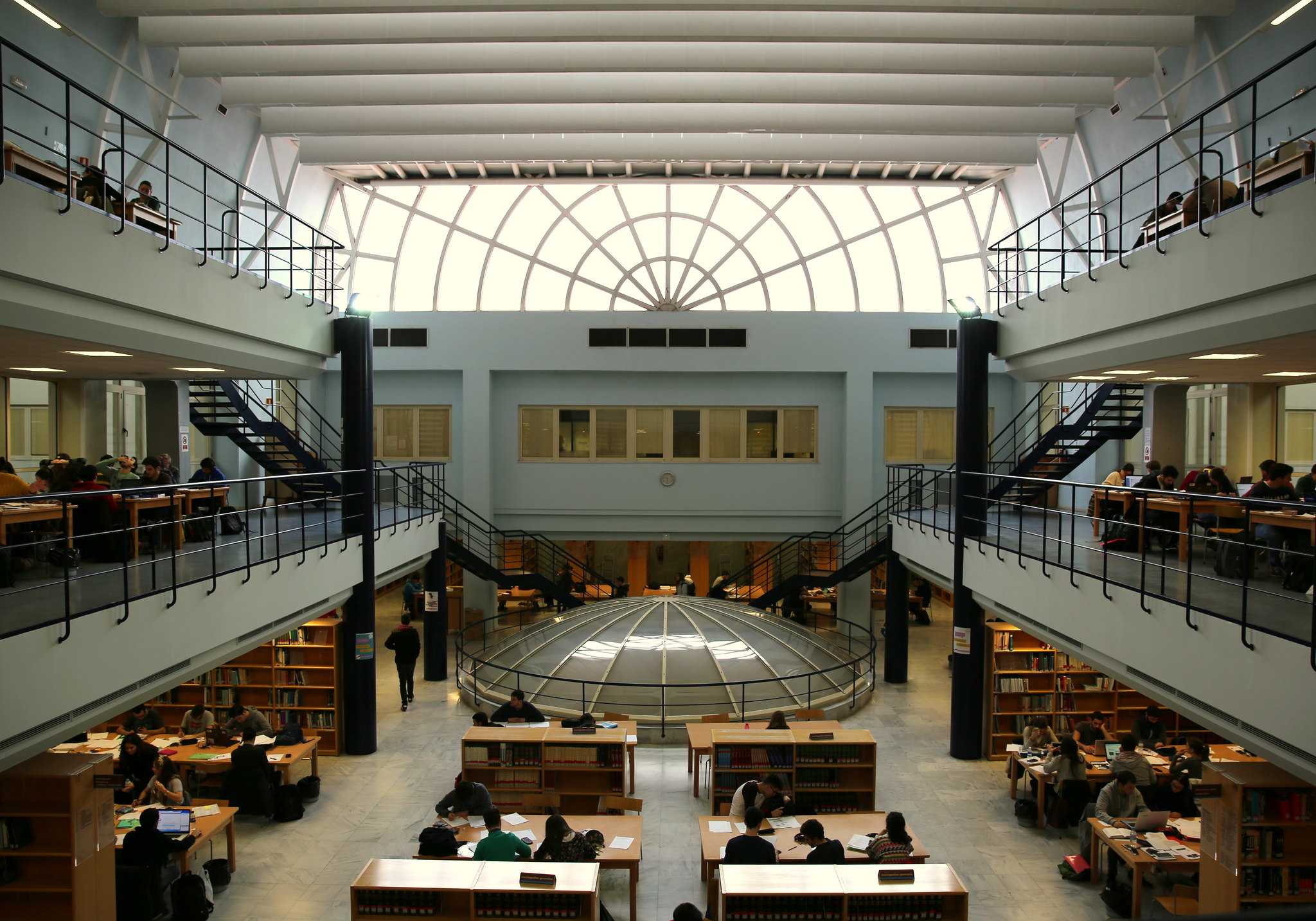 Biblioteca de Ingeniería