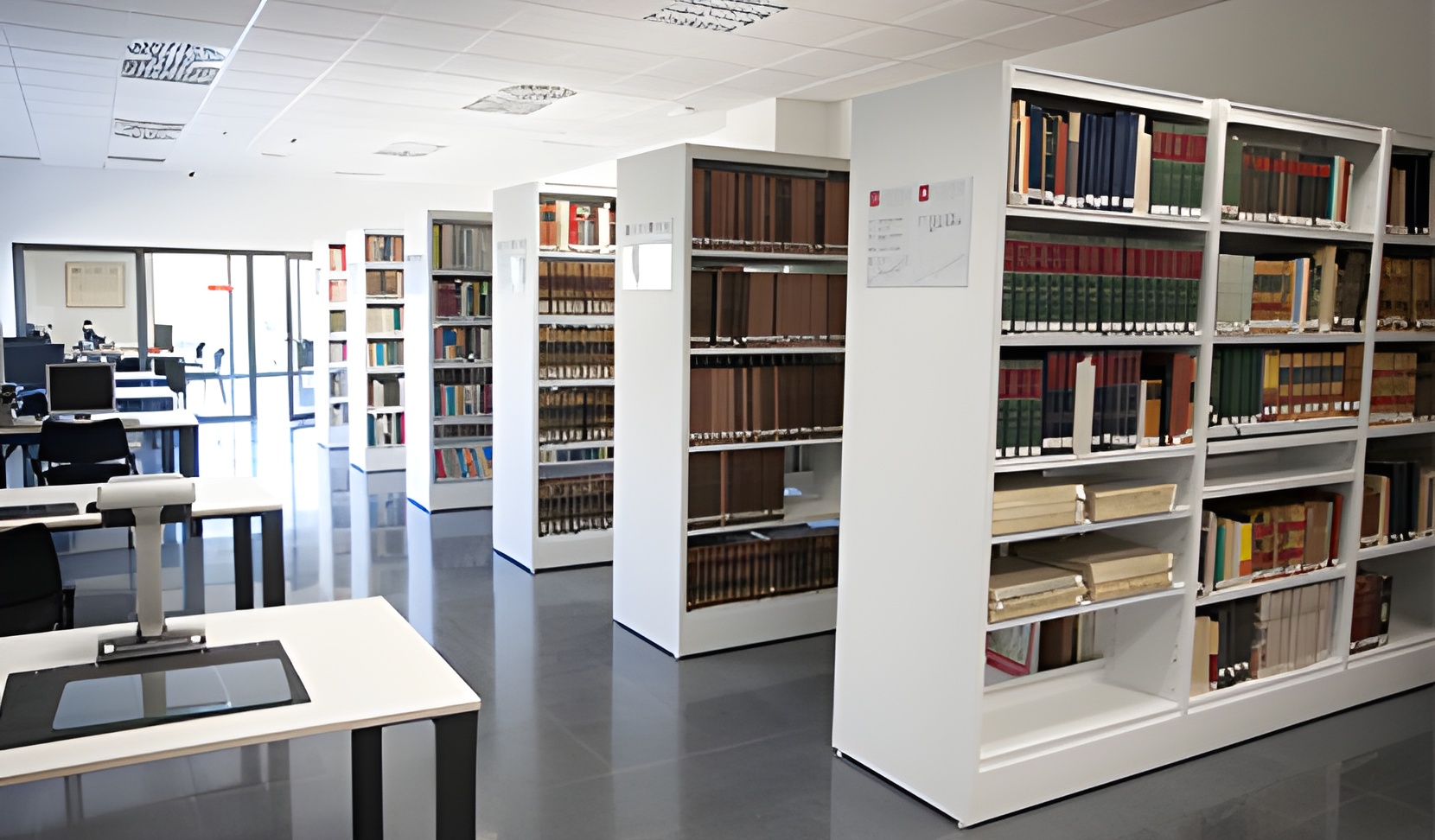 Acceso a la Biblioteca