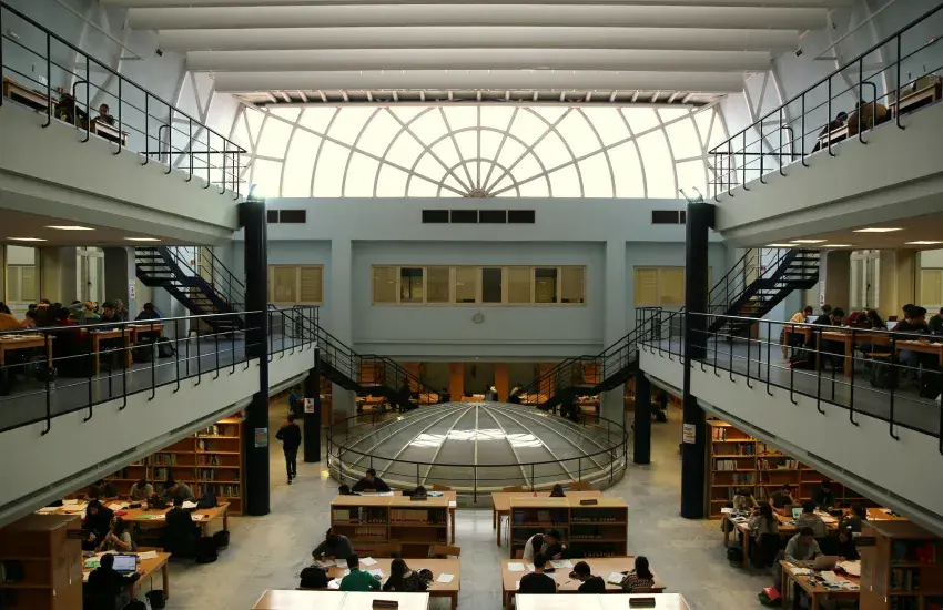 Biblioteca de Ingeniería